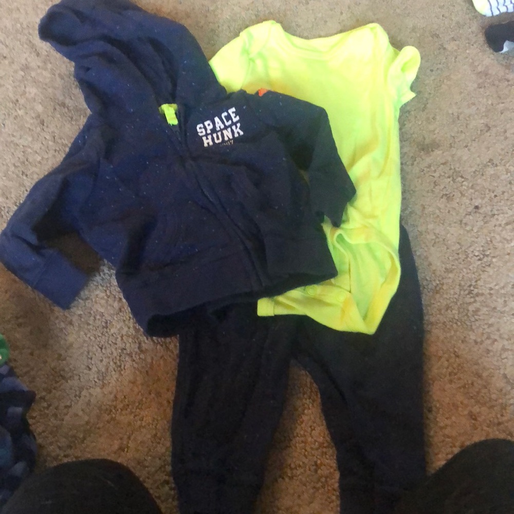 Carters outfit 6months